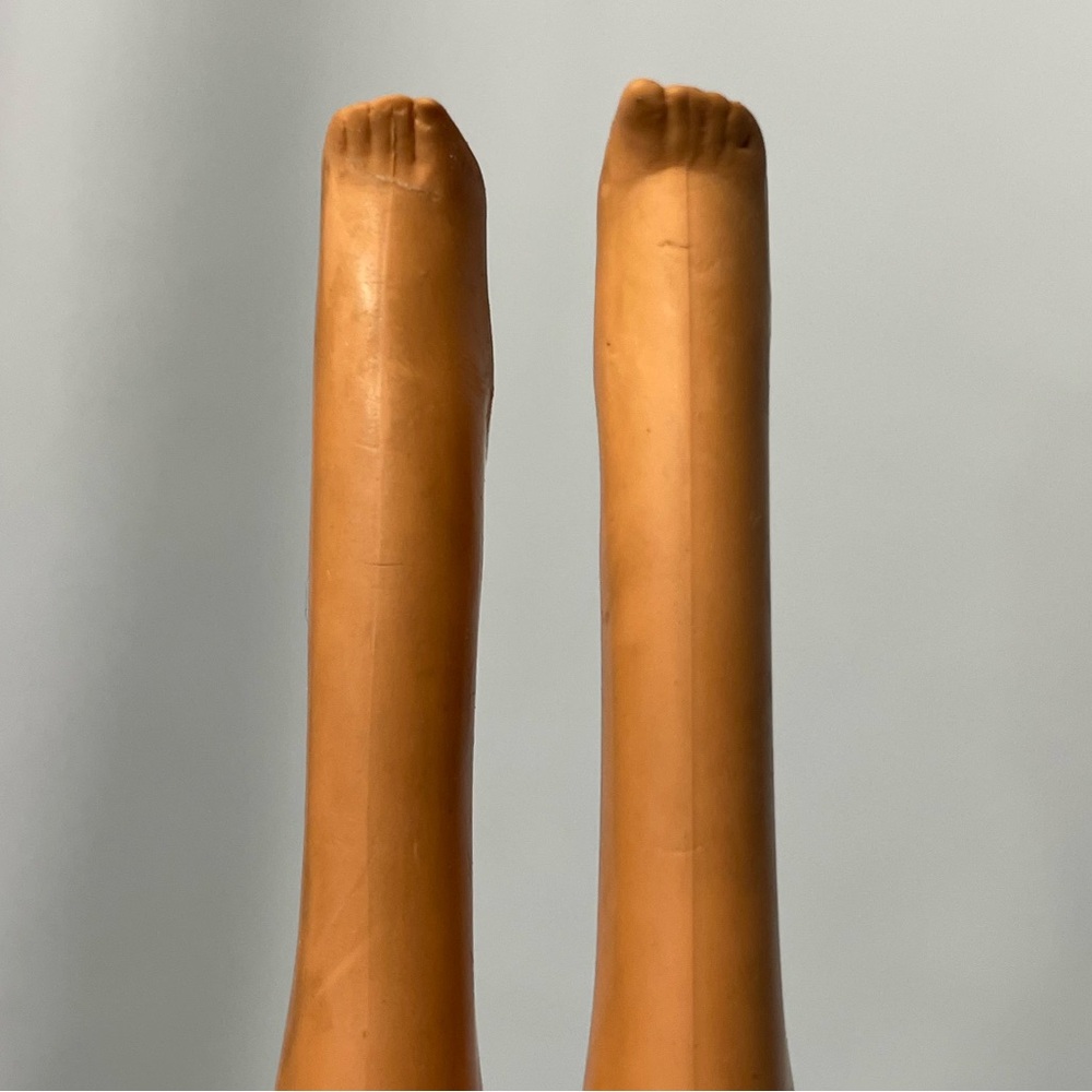 VTG early 1970s Malibu Barbie (w/ boots) - Picture 10 of 14